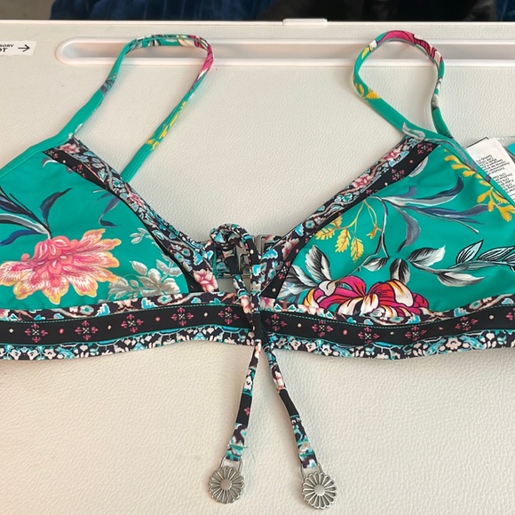 NWT Seafolly water garden bikini top - Picture 4 of 9